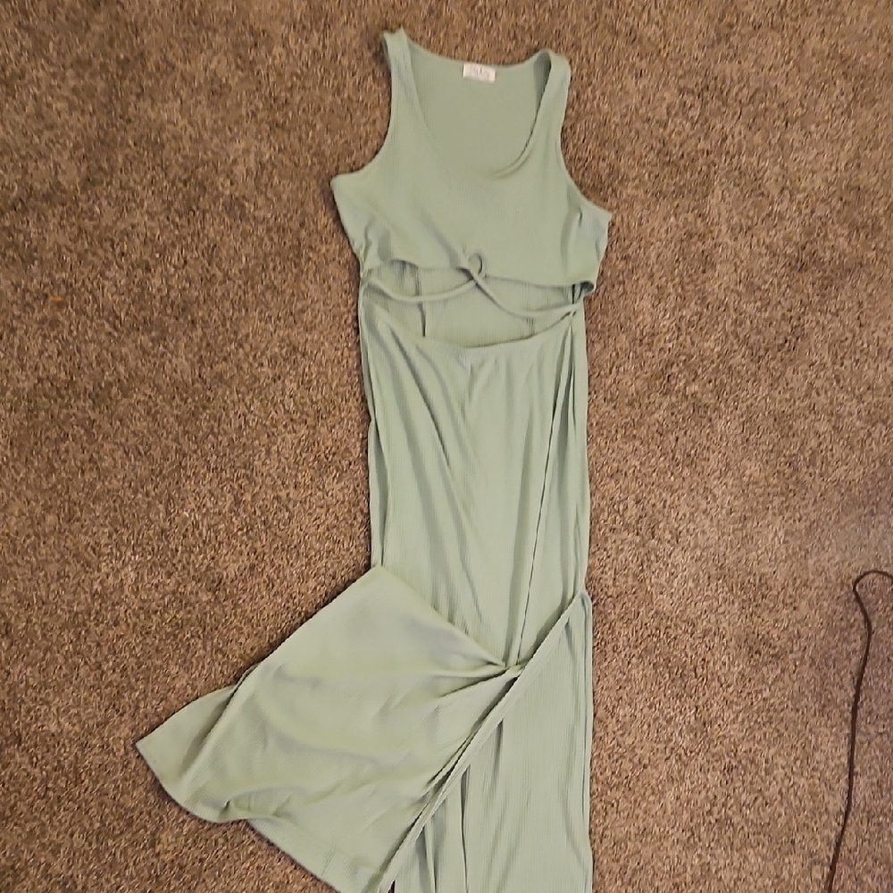 Sage Green Sleeveless Maxi Dress